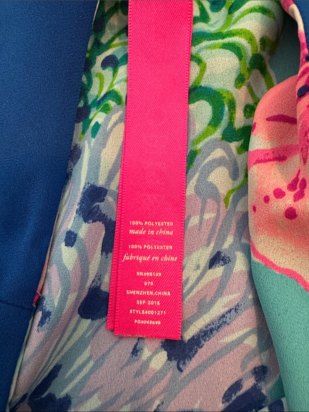 Lilly Pulitzer Blue Floral V-Neck Sleeveless Camisole reversible medium - Picture 5 of 5